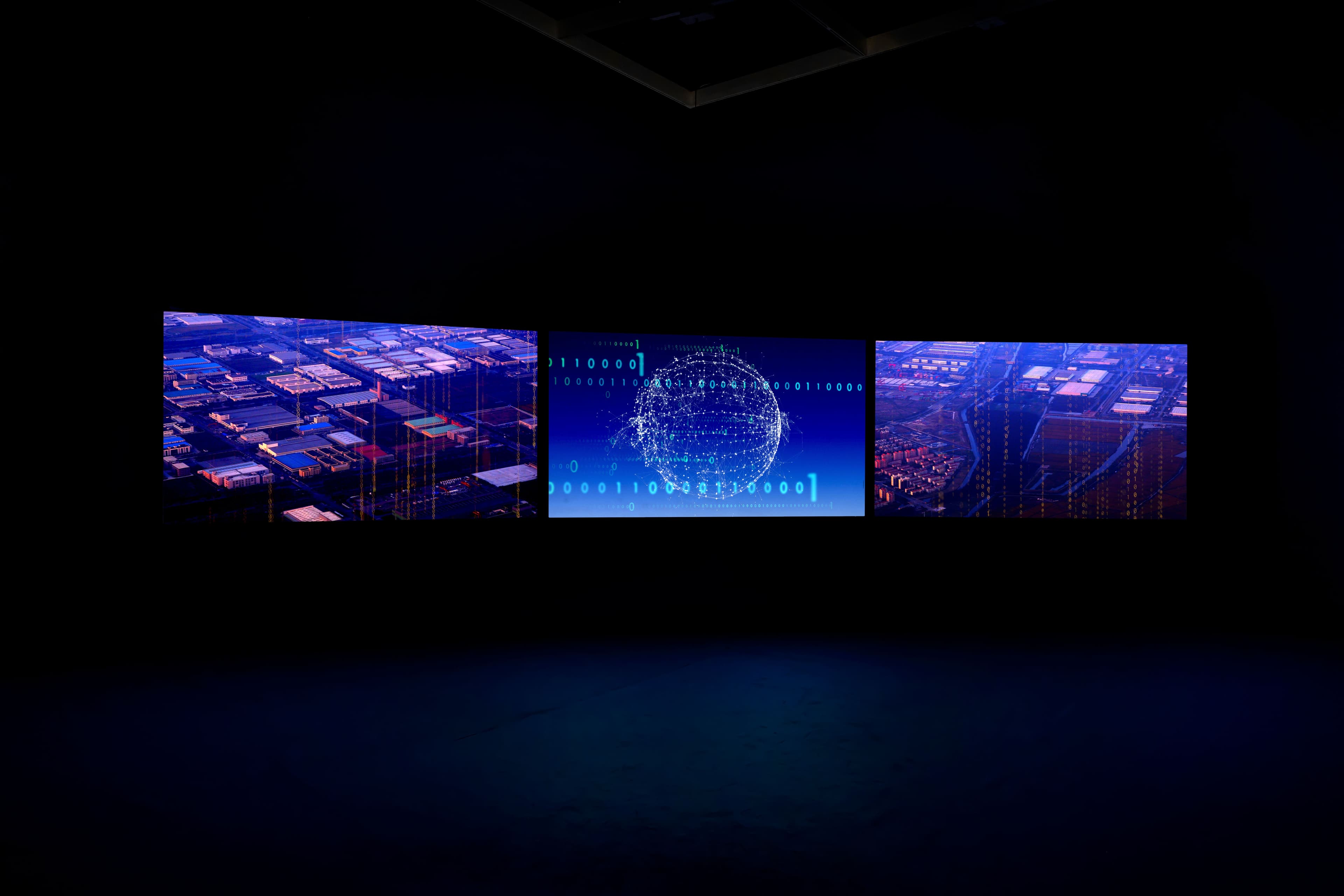 Shona Illingworth, Topologies of Air, 2021. Three-channel digital video and multichannel sound installation, 45 min. Courtesy the artist. Installation view: Topologies of Air, The Power Plant, 2022. Photo: Toni Hafkenscheid