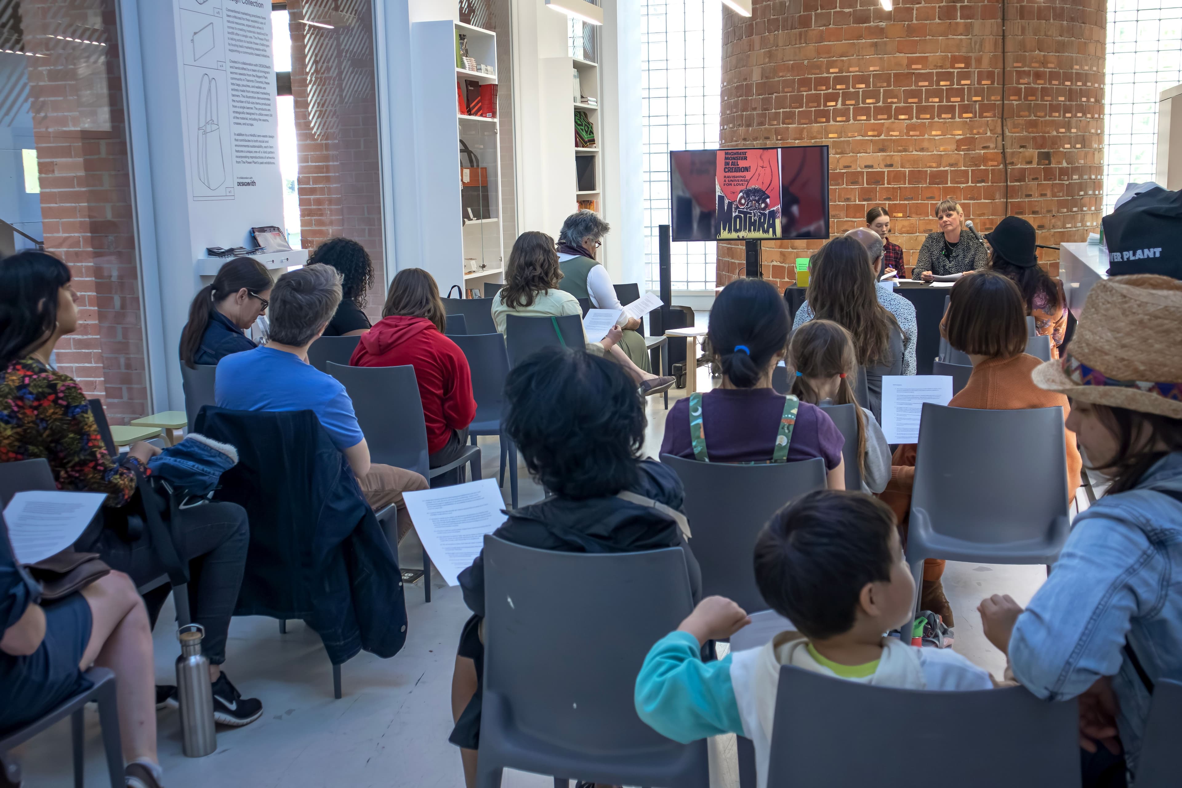 Artist-to-Artist with Sarah Cullen from Mothra Residency. Photo: Hyerim Han.