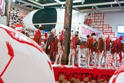 Thomas Hirschhorn: Das Auge (The Eye). Photo: Steve Payne. 